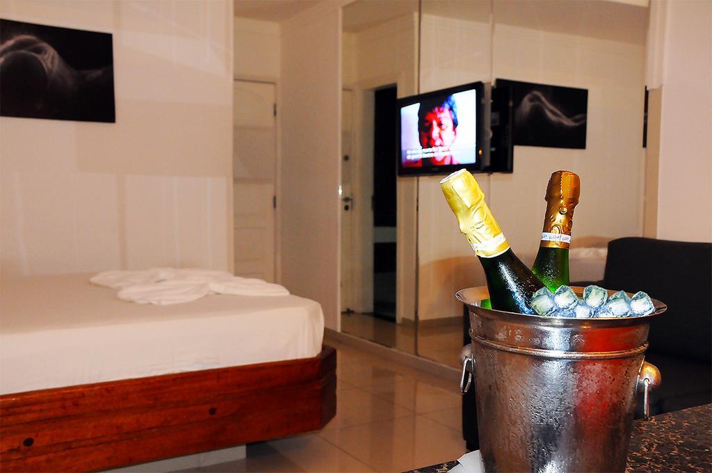 Tititi Motel (Adults Only) Olinda Exterior foto