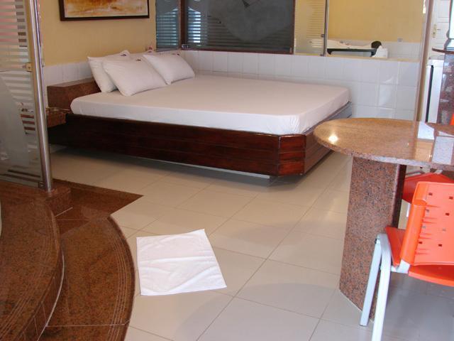 Tititi Motel (Adults Only) Olinda Quarto foto