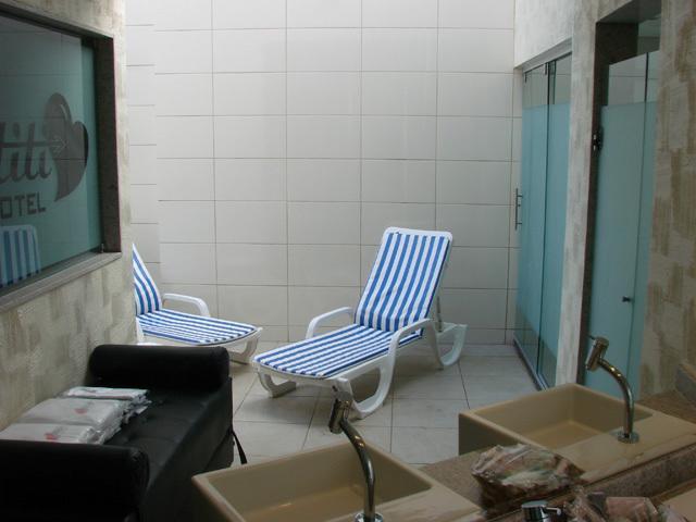 Tititi Motel (Adults Only) Olinda Quarto foto
