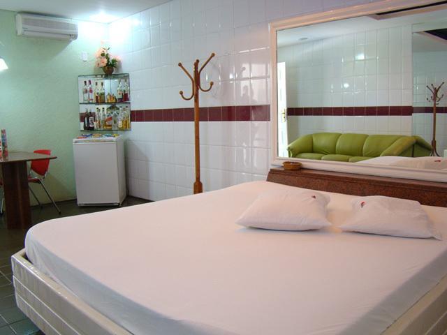Tititi Motel (Adults Only) Olinda Quarto foto