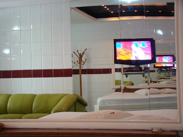 Tititi Motel (Adults Only) Olinda Quarto foto